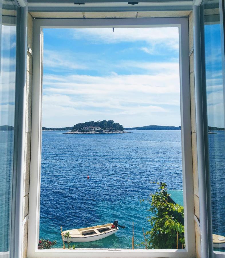 Seafront Rooms Хвар Екстер'єр фото